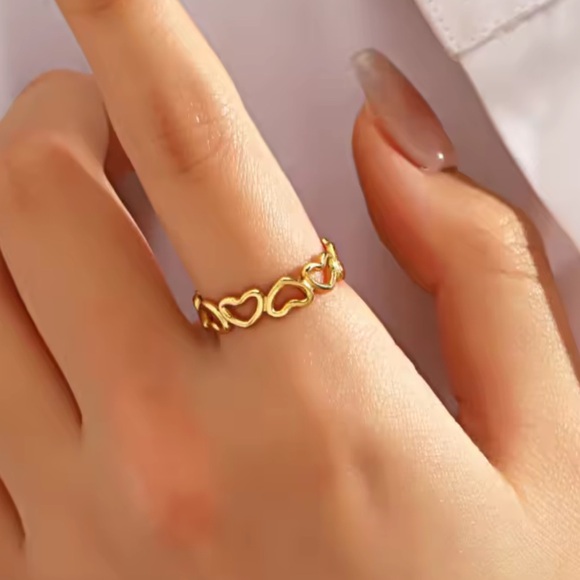 Simple Adjustable Gold Heart Ring (R46) - Picture 1 of 4